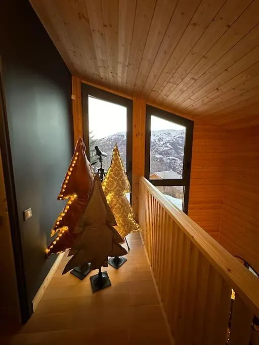 Chalet D'Architecte Avec Vue Panoramique Allos France